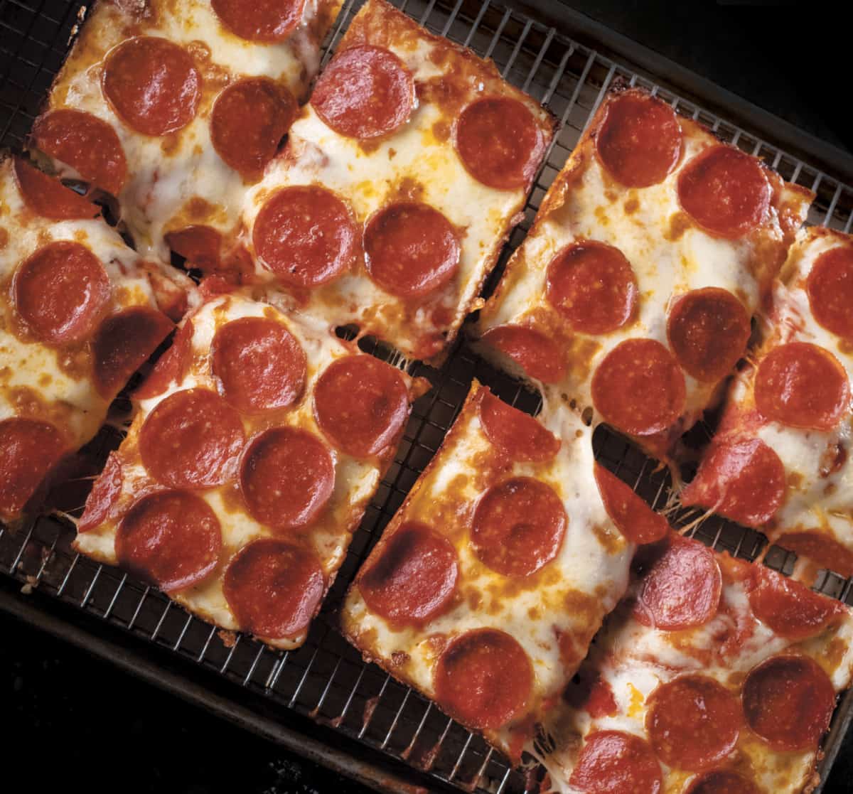 Pizza, Wings, and Salads Jet's Pizza